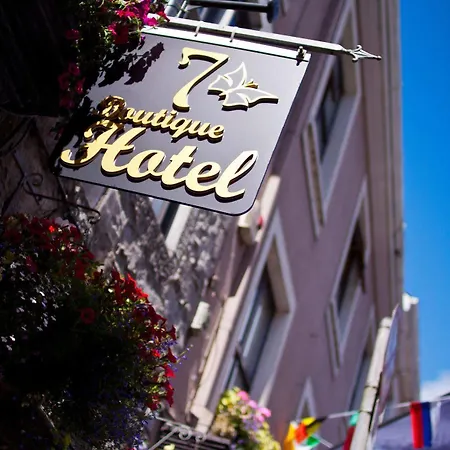 Hotel 7 Cross Street 4*